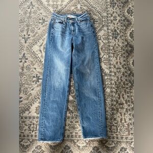 Women’s American Eagle Baggy Jean size 0